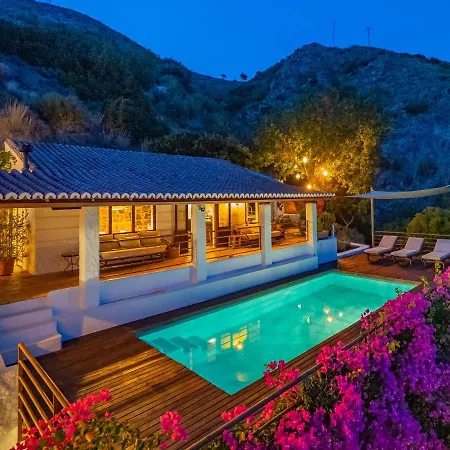 Cubo's Mountain View Casa Marling Holiday home *