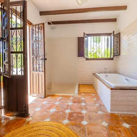 Cubo's Mountain View Casa Marling