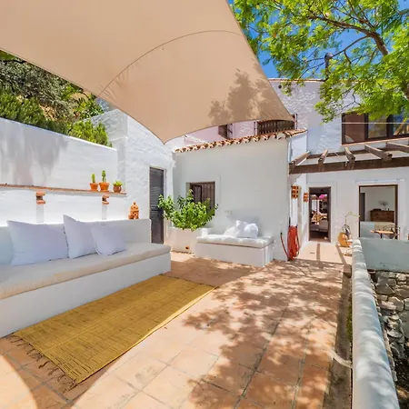 Holiday home Cubo's Mountain View Casa Marling Coin