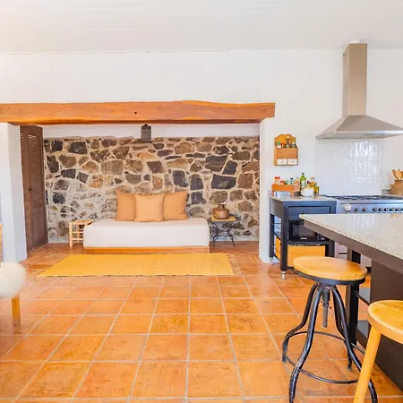 Cubo's Mountain View Casa Marling *