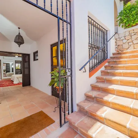 Cubo's Mountain View Casa Marling