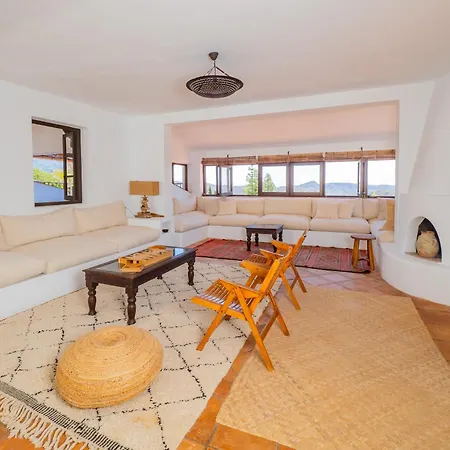 Cubo's Mountain View Casa Marling *