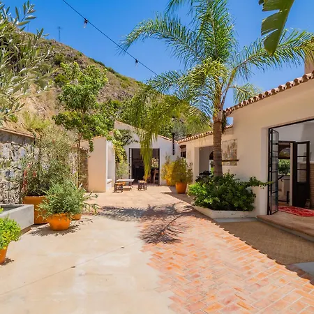 Cubo's Mountain View Casa Marling *